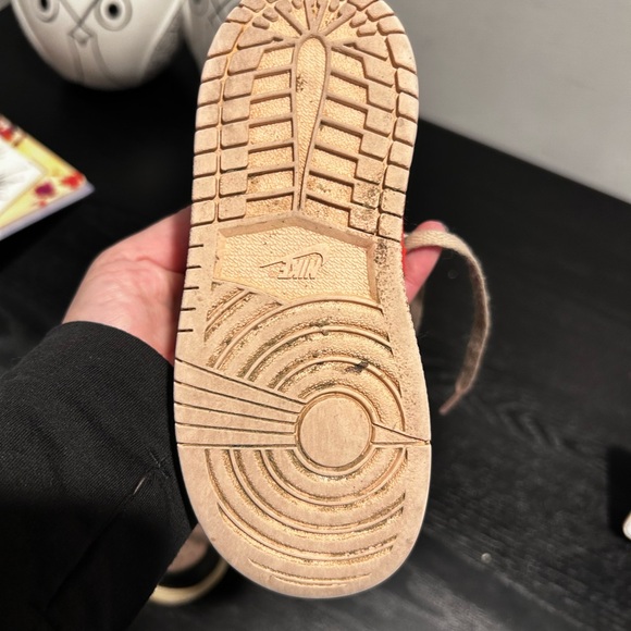 Nike Air Jordan 1 Mid Atmosphere PS Youth Size 9C - Picture 3 of 4